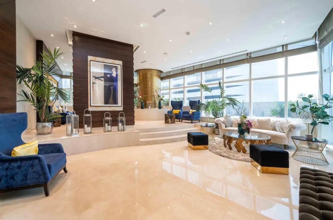 Apartment In Marina, Damac Heights 804 Dubai
